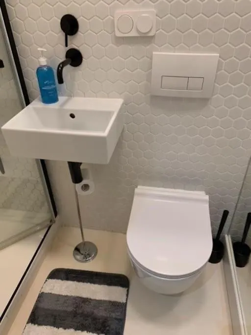 Nowoczesny Apartament Na Pradze-Polnoc Apartamento Varsóvia